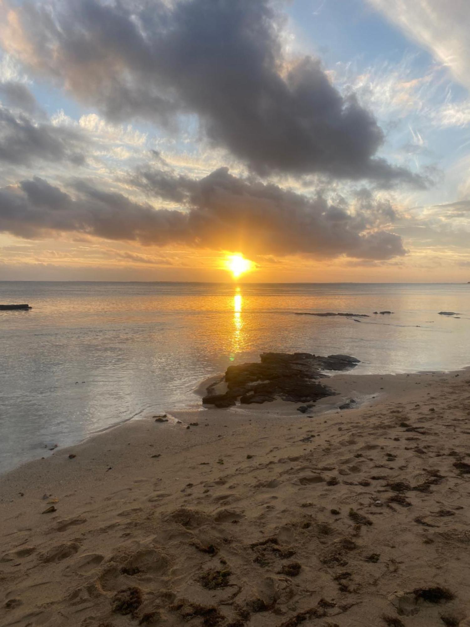Vacation Beach House South Of Mauritius - Riambel Екстериор снимка